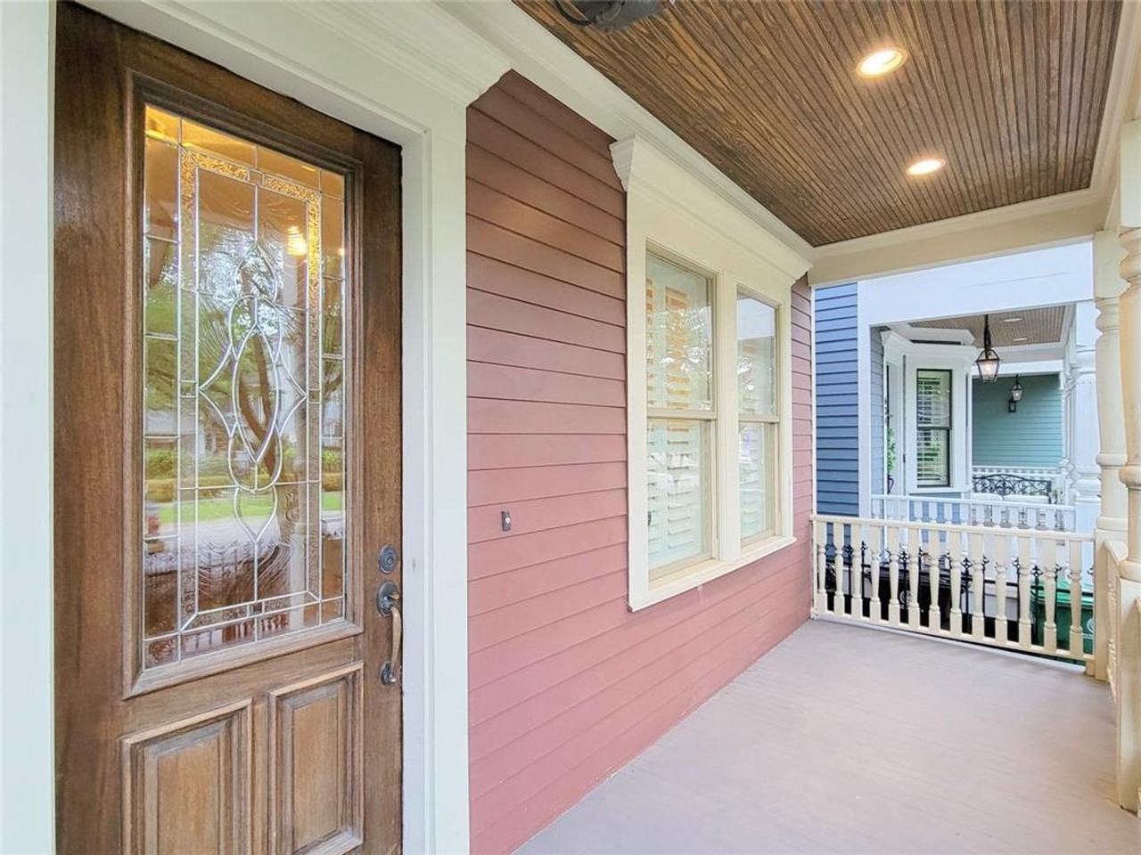 632 W 17th St - Photo 2 of 20