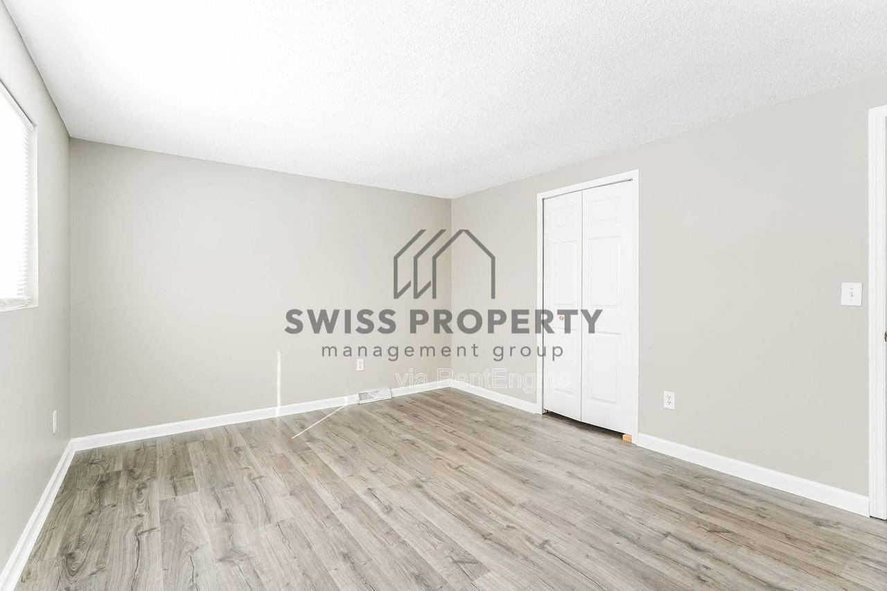 5279 Lindora Dr - Photo 7 of 18