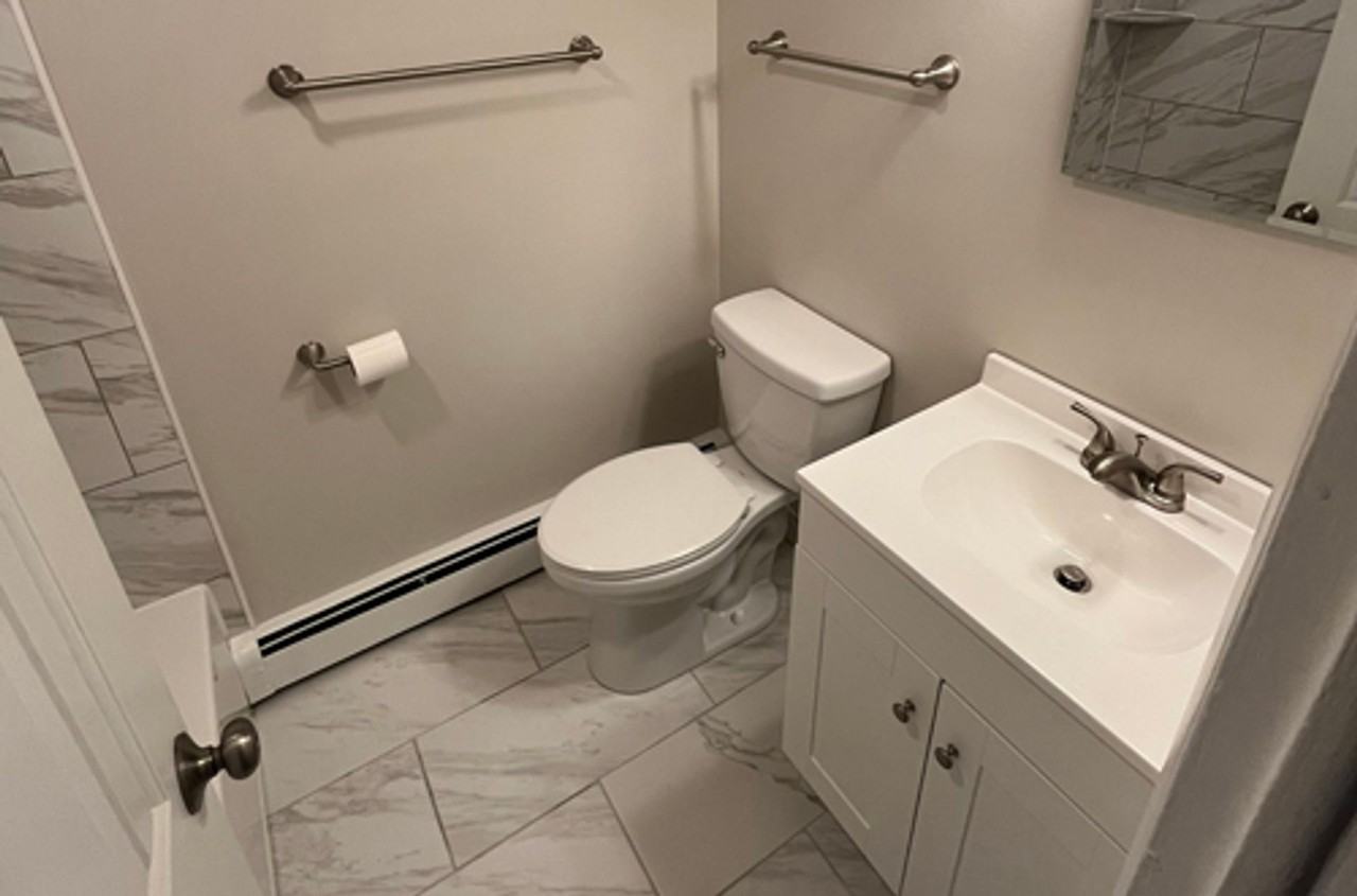 Parkside Manor Apartments - Photo 3 of 35