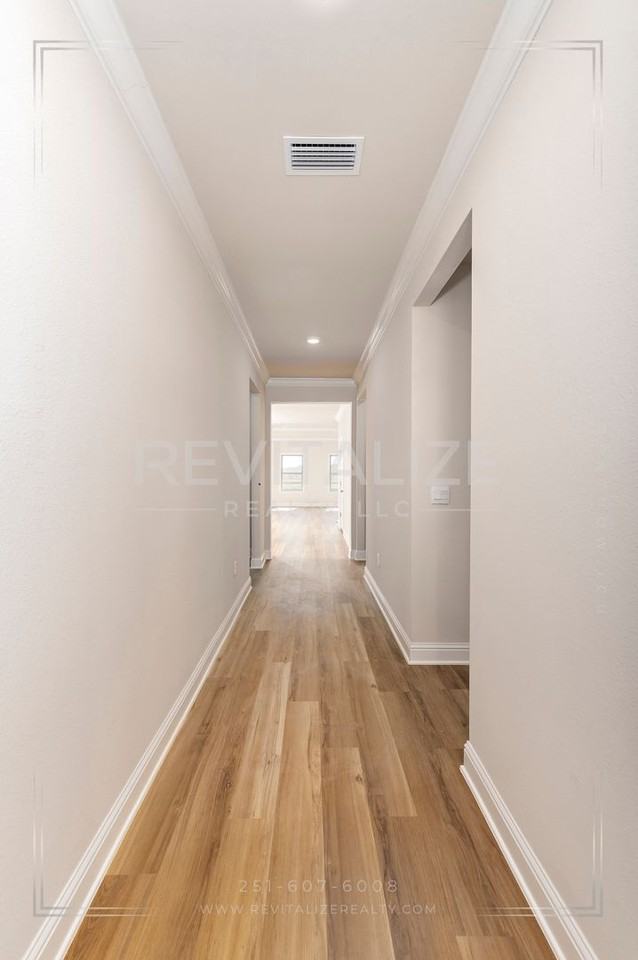 298 Tillage St - Photo 4 of 50