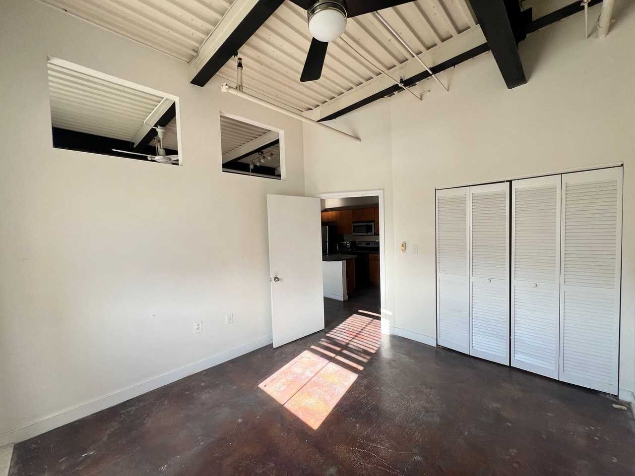 15 N 18th St #3J - Photo 3 of 17