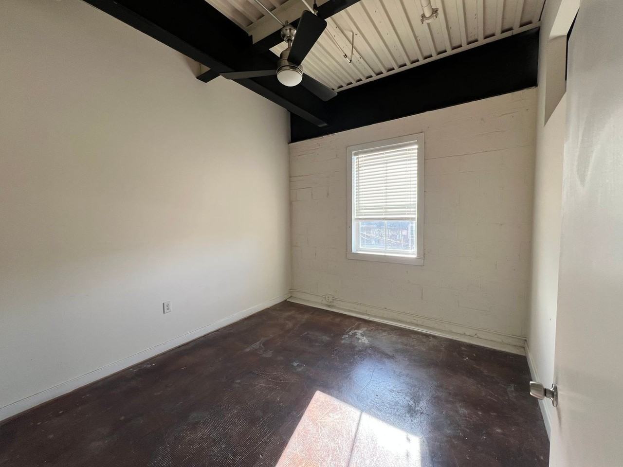 15 N 18th St #3J - Photo 4 of 17