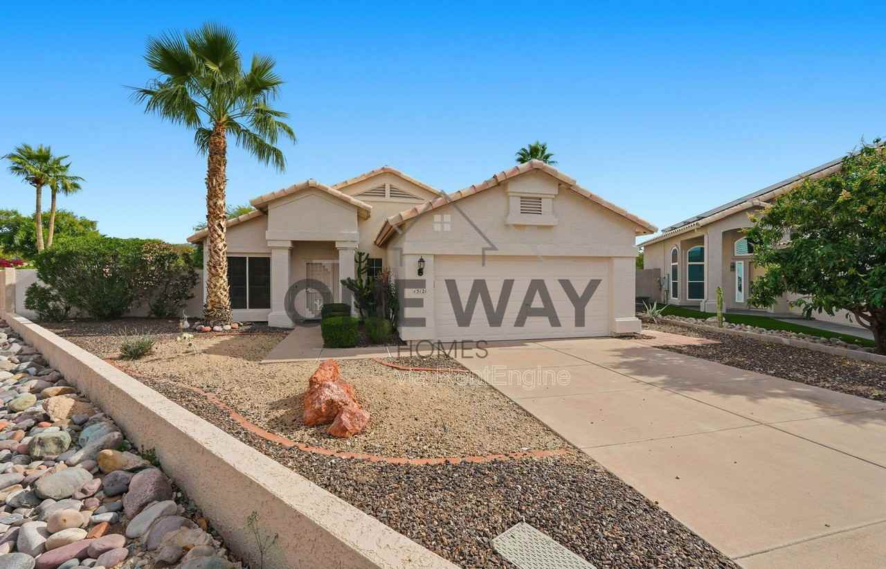 15121 N 93rd Way - Photo 3 of 37