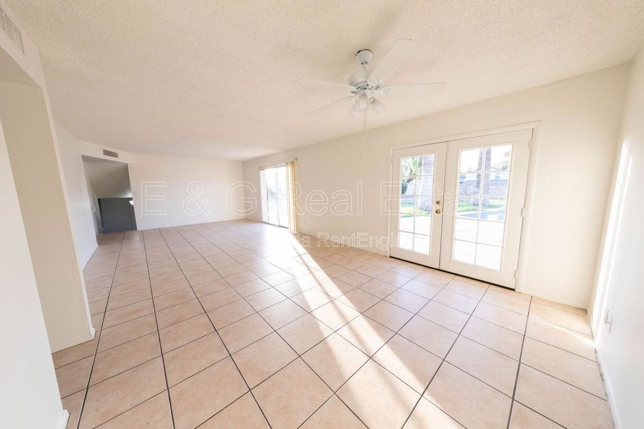 1349 E Donner Dr - Photo 7 of 27