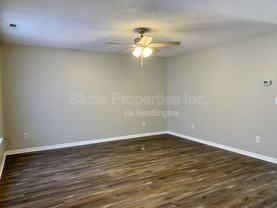 505 N Dickson St #A8 - Photo 1 of 1