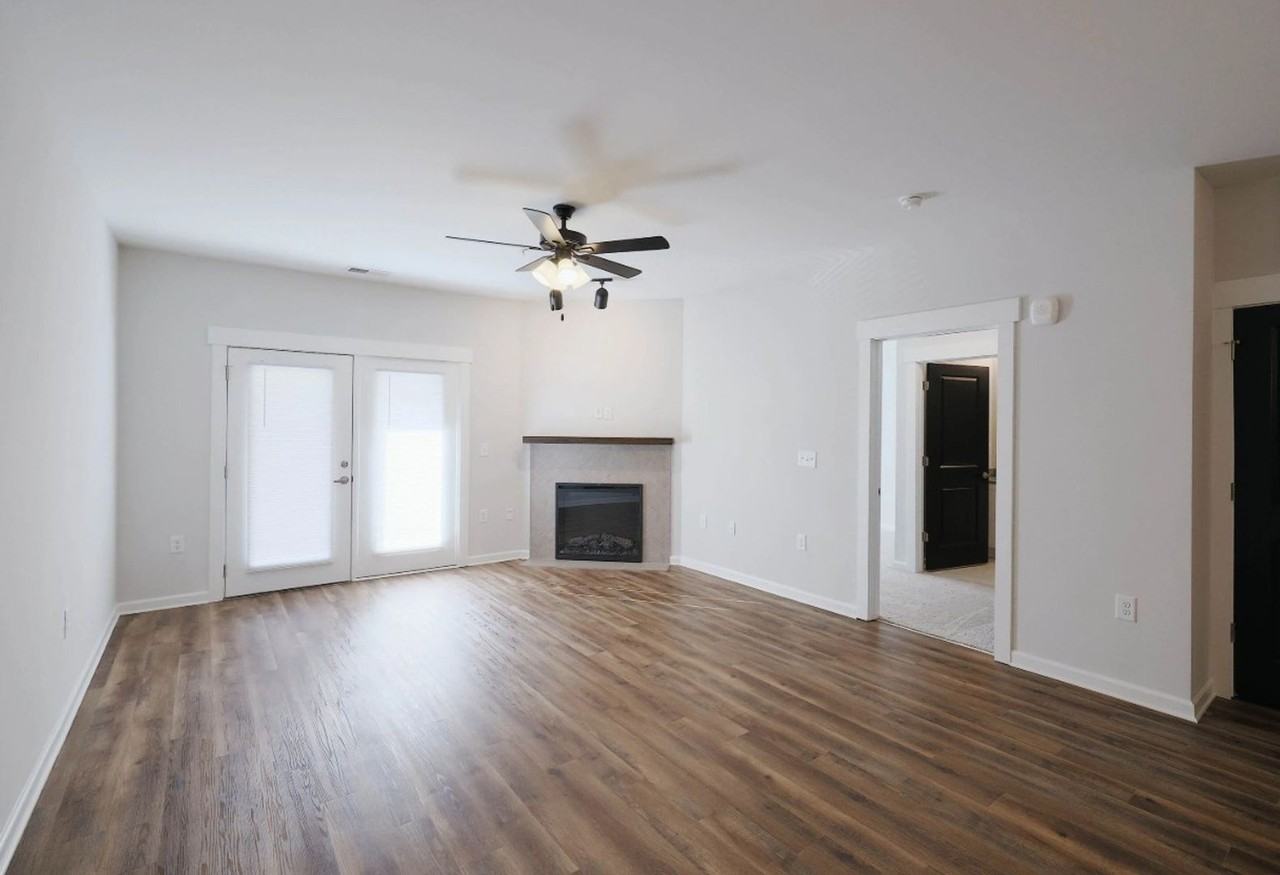 Lakeside at James Landing - Photo 2 of 27