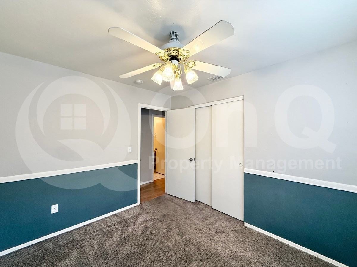 838 E Ross Ave - Photo 5 of 10