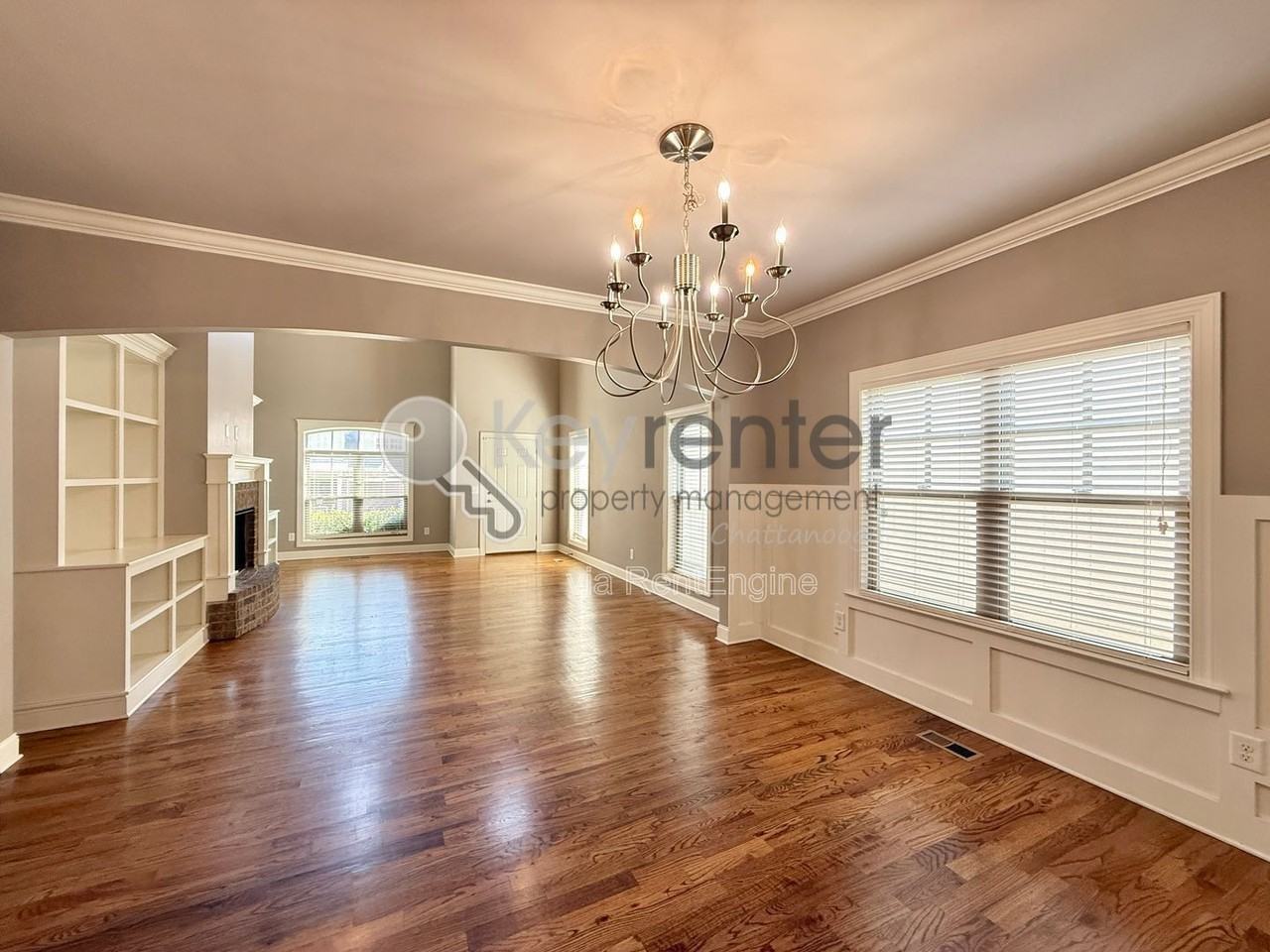 2611 Wendell Way - Photo 4 of 23