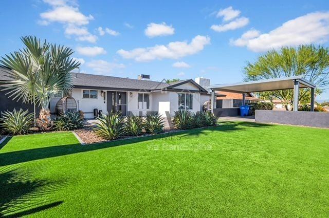 10624 N 38th St - Photo 4 of 40