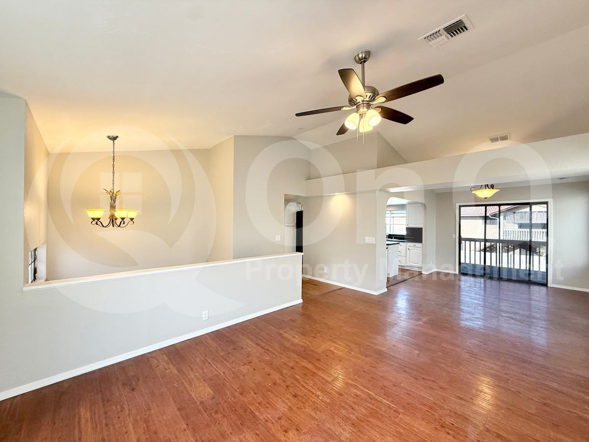 1220 W Sea Crest Dr - Photo 7 of 31