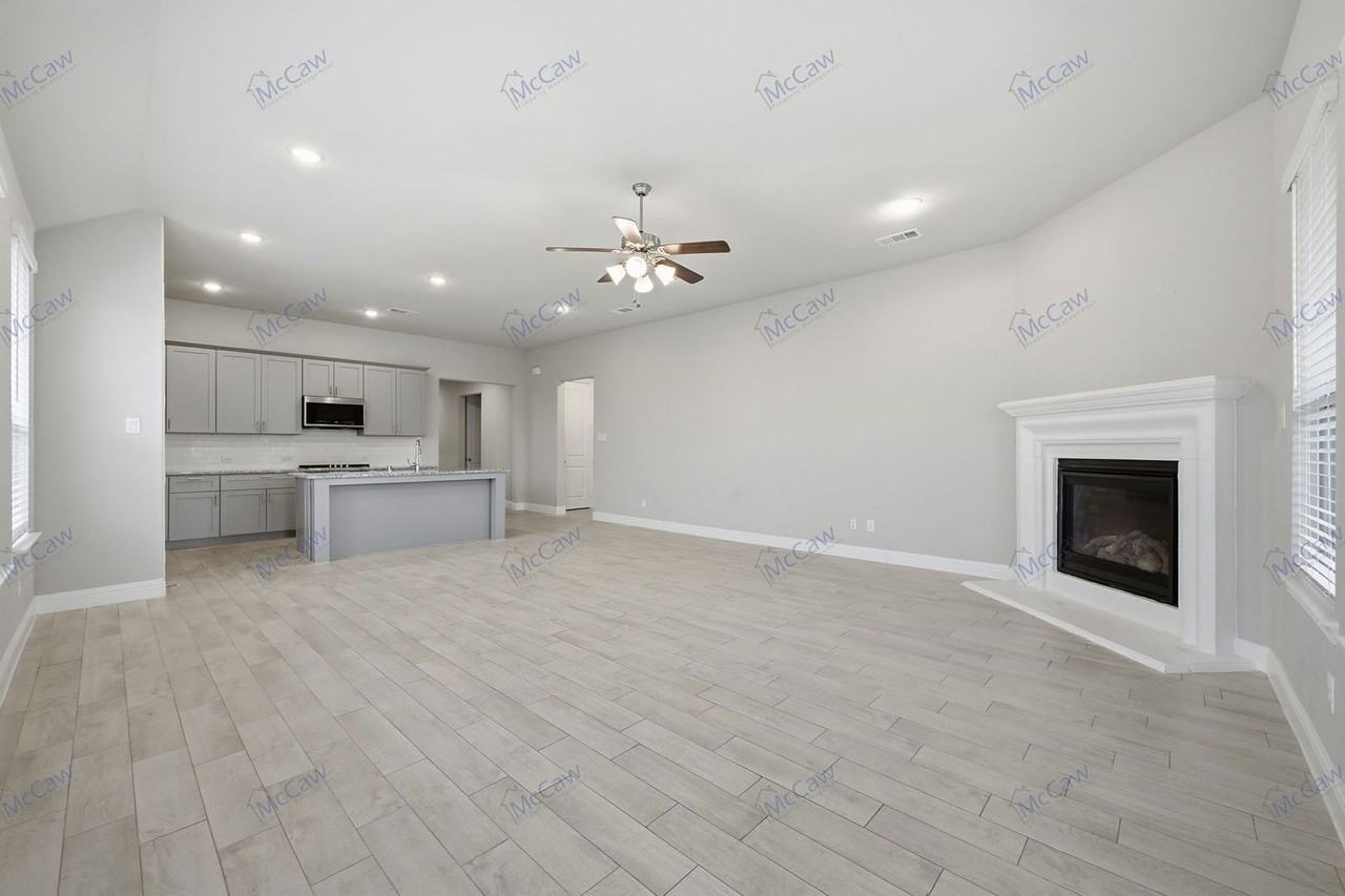 9698 Staffordshire Rd - Photo 2 of 22