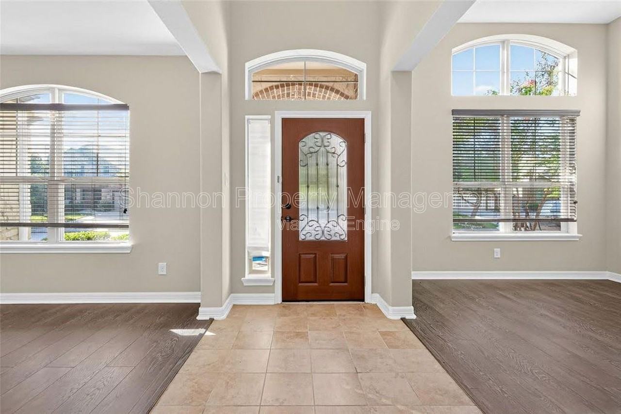 22743 Adrift Row Ln - Photo 3 of 41