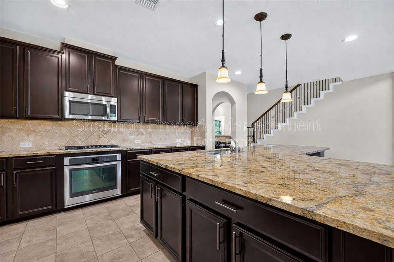 22743 Adrift Row Ln - Photo 6 of 41