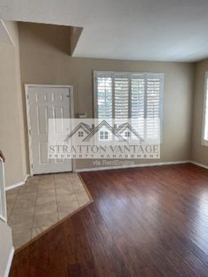 4591 W Toledo St - Photo 3 of 20