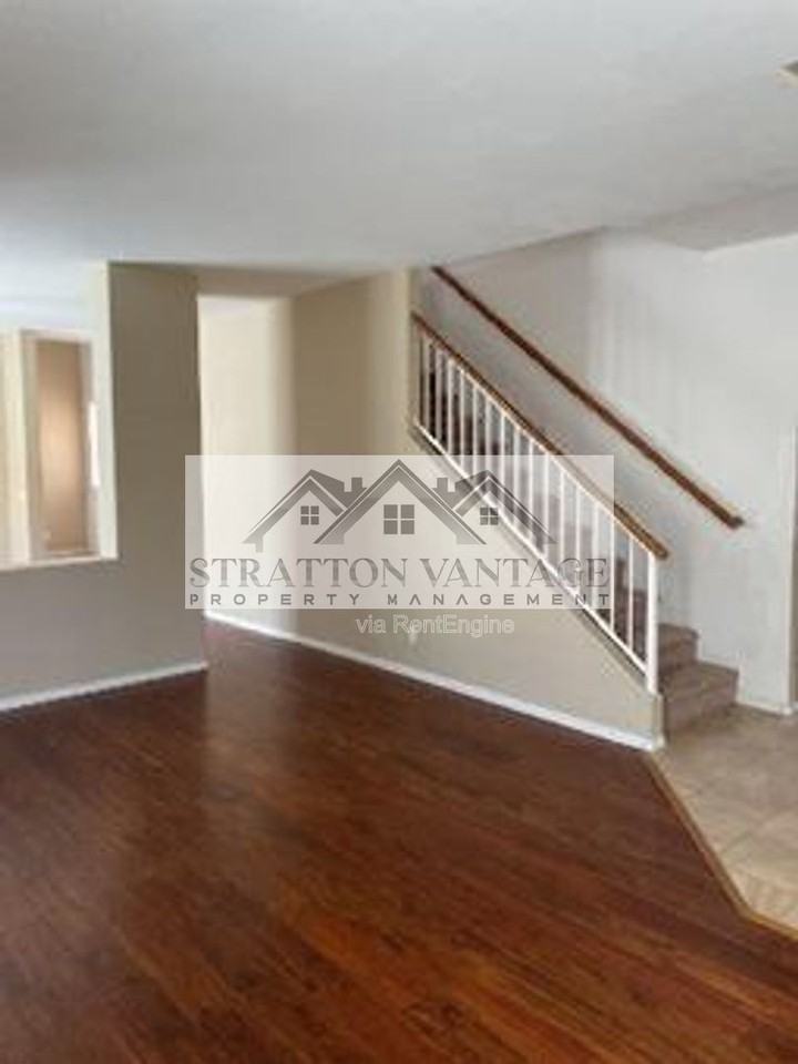 4591 W Toledo St - Photo 4 of 20