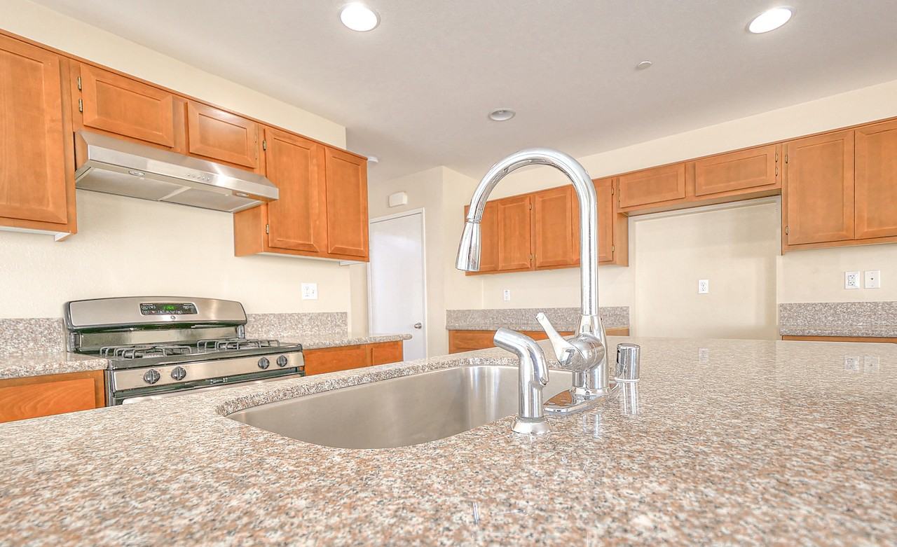 34212 Woodmont #1 - Photo 2 of 50