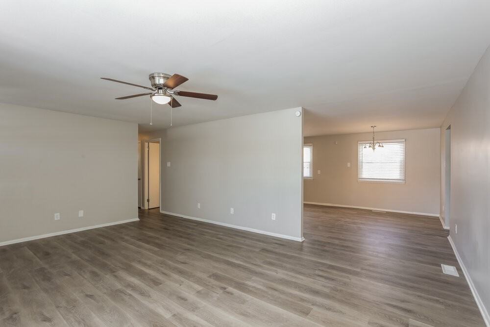 1850 Schwier Dr - Photo 3 of 16