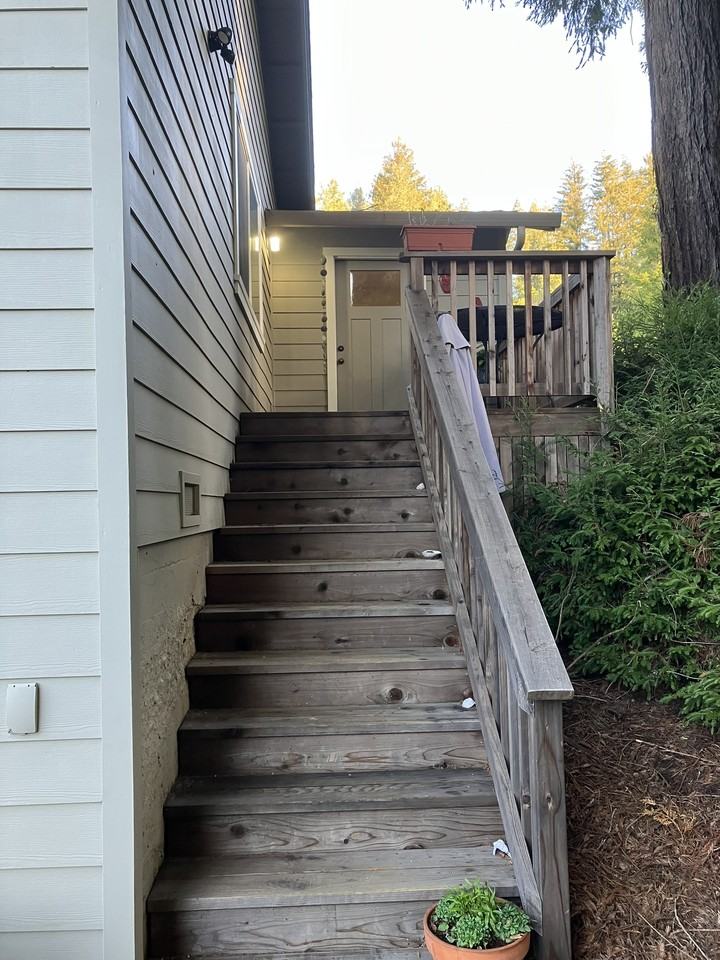 9000CH Glen Haven Rd - Photo 2 of 31