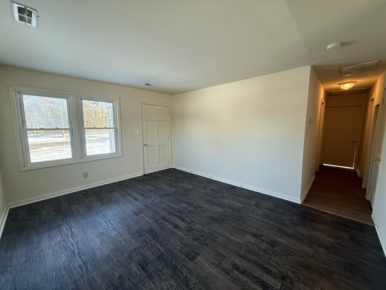 1804 Airport Avenue - Photo 6 of 25