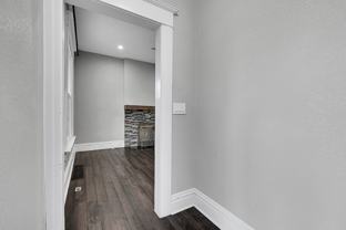 2515 N Franklin St - Photo 1 of 1