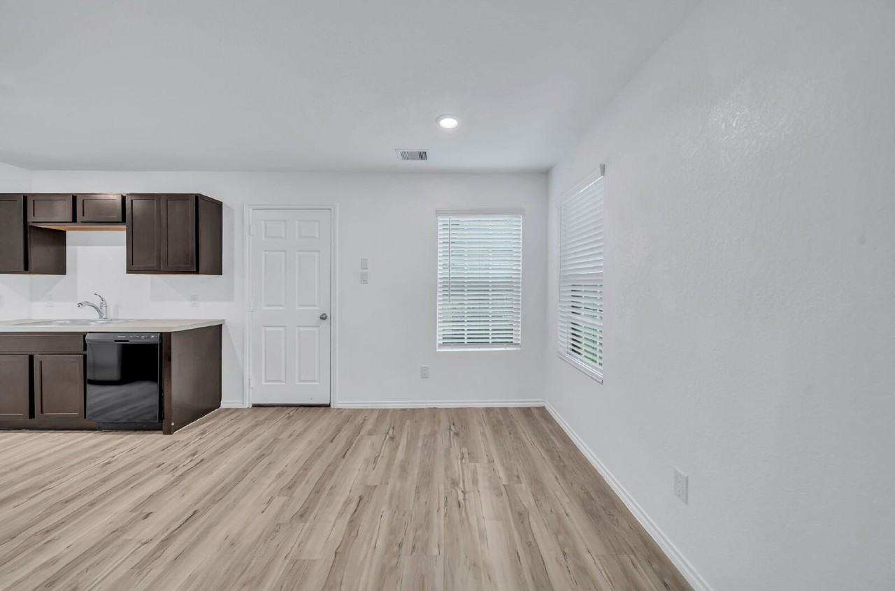 17607 Longwood Trace Ln - Photo 5 of 20