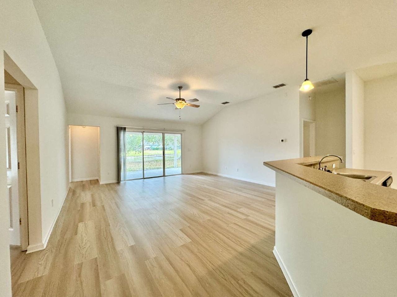 1012 Arbor Trails Ct - Photo 7 of 45