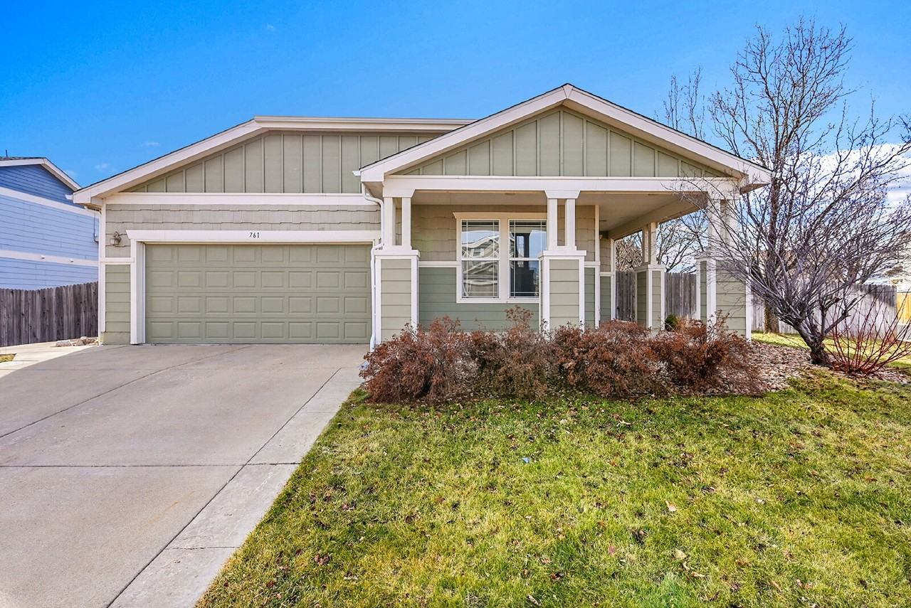 761 Willow Dr - Photo 2 of 29