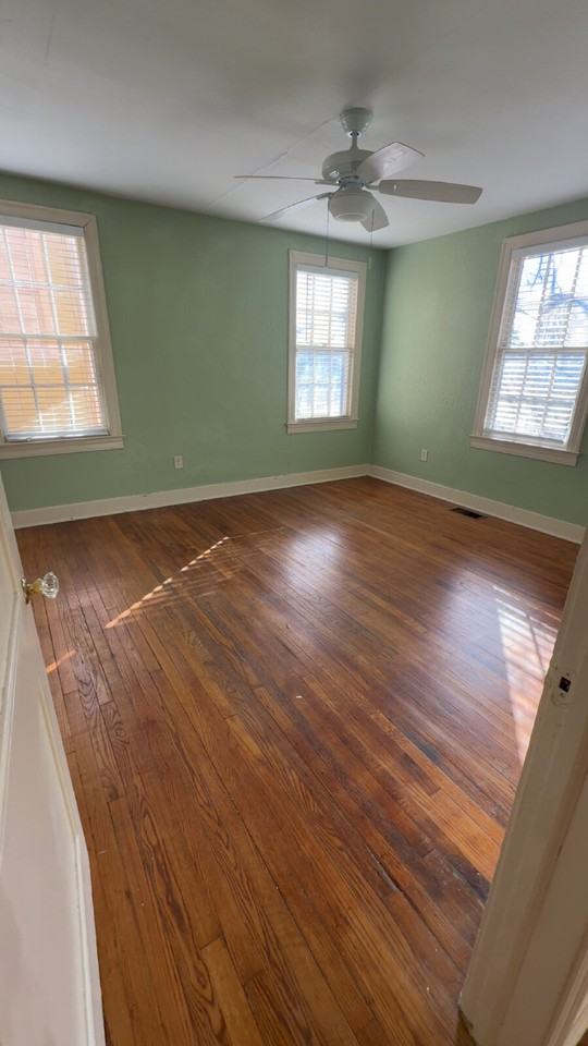 1334 N Jefferson St #1 - Photo 4 of 15