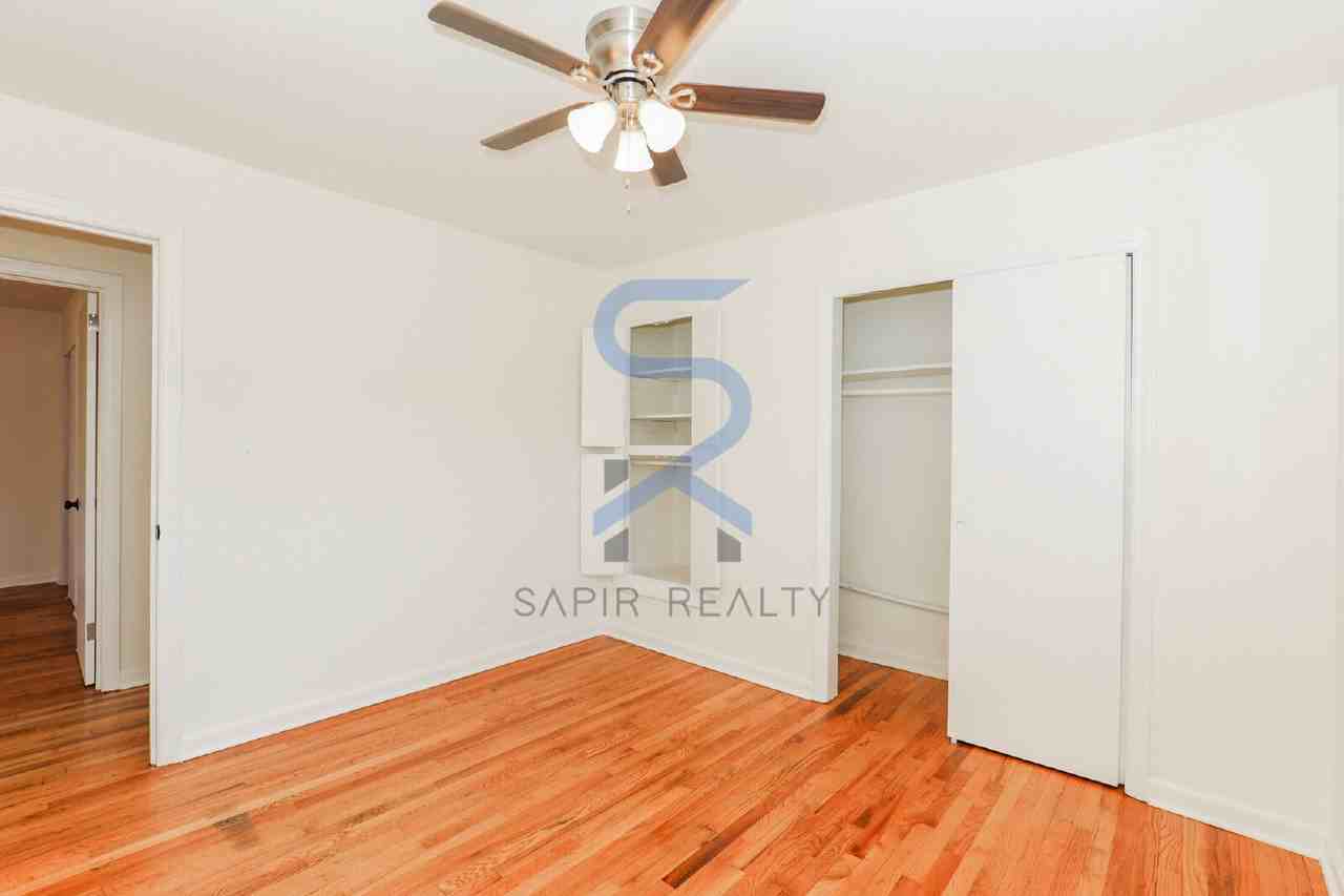 2322 Miriam Ln - Photo 6 of 20