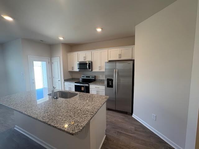 3404 Sunstone Way Apt 2 - Photo 3 of 14