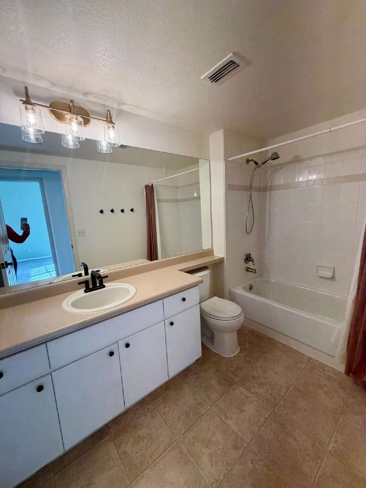 1691 W Canal Cir #1124 - Photo 7 of 18