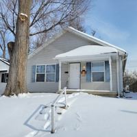 featured image of 2721 Adams St