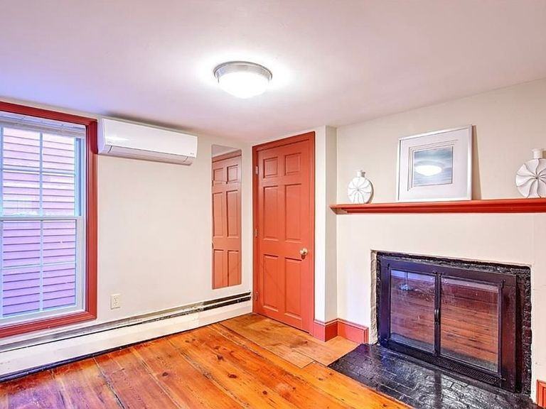 20 Sheldon St - Photo 5 of 19