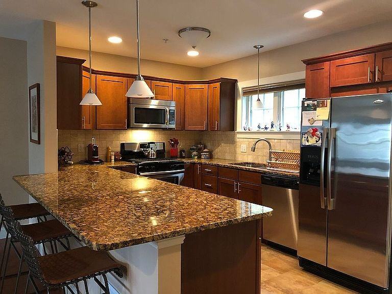 337 Mount Support Rd - Photo 2 of 17