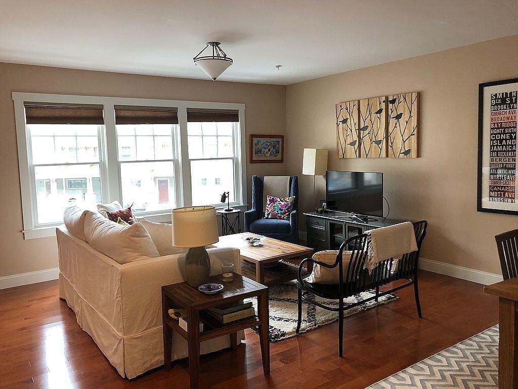 337 Mount Support Rd - Photo 4 of 17