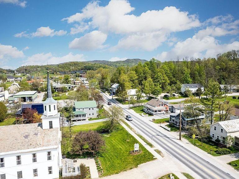 68 Silver St - Photo 2 of 33