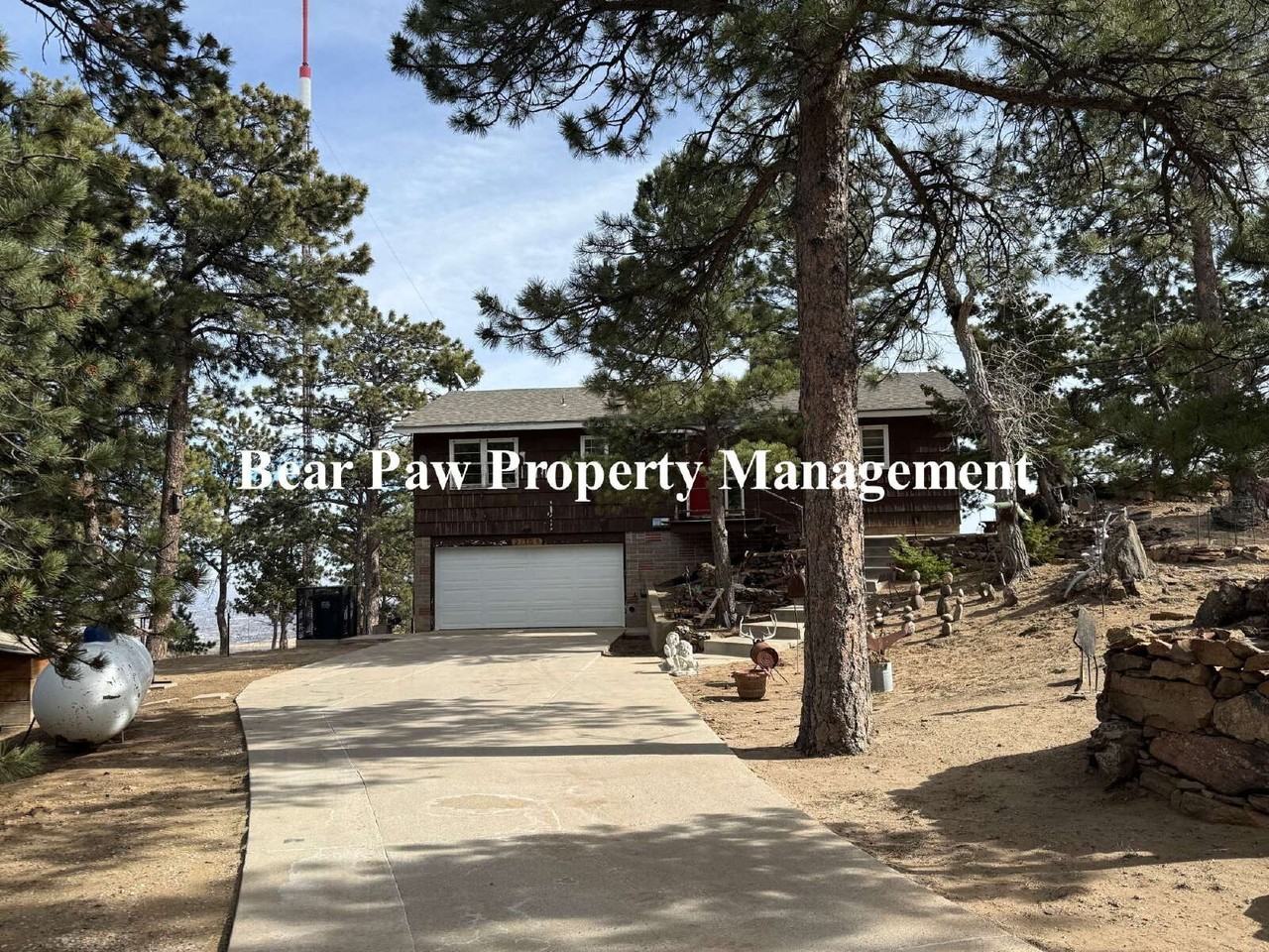 21109 Cedar Lake Rd - Photo 2 of 33