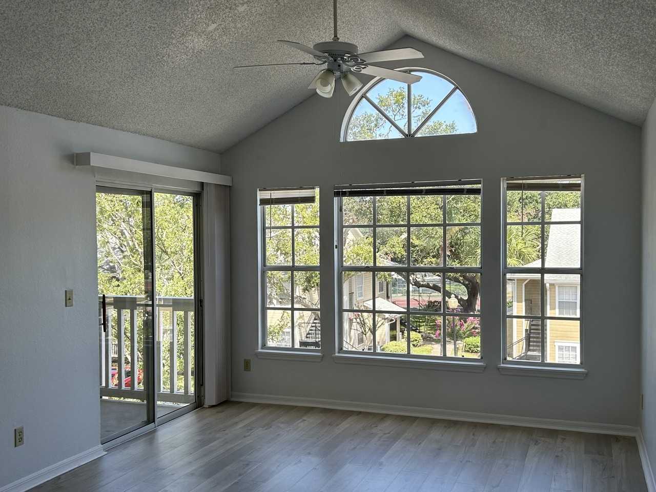 1055 S Hiawassee Rd #2035 - Photo 2 of 11