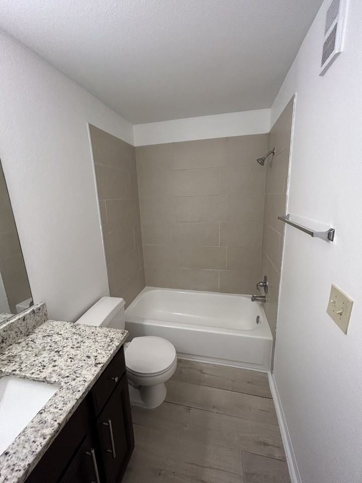 1055 S Hiawassee Rd #2035 - Photo 3 of 11