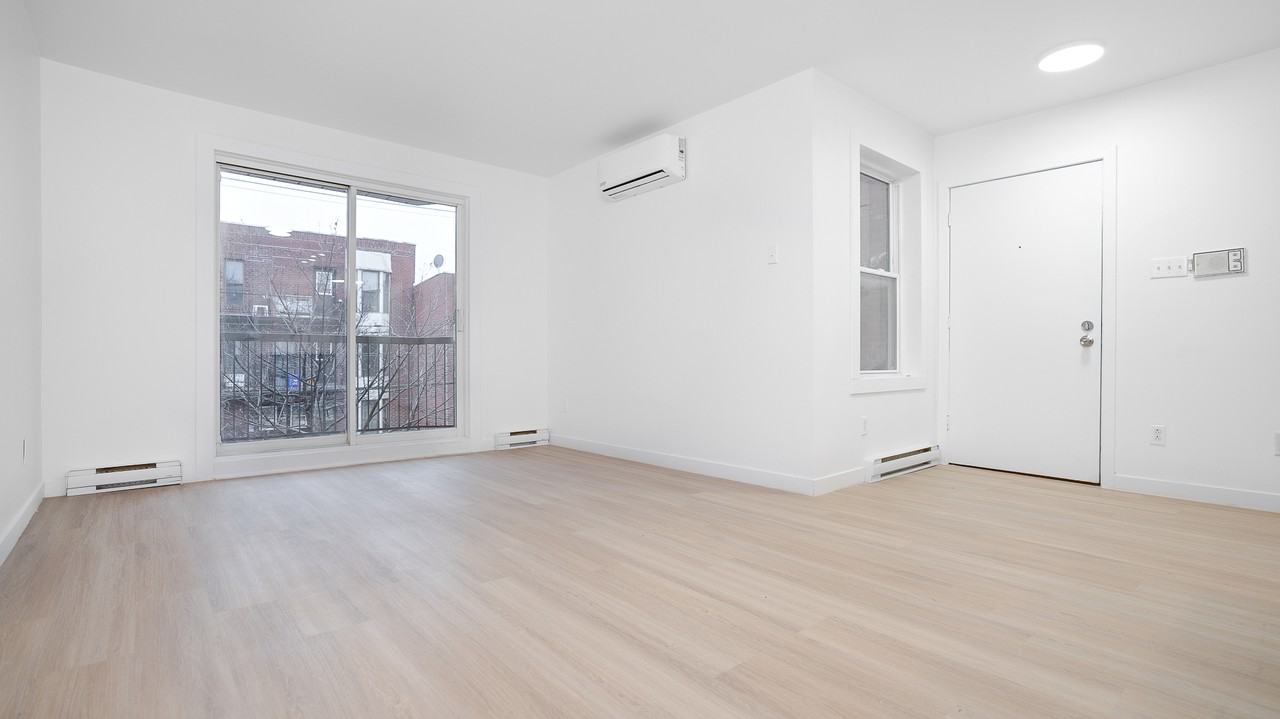 283 Saint-Augustin - Photo 4 of 22