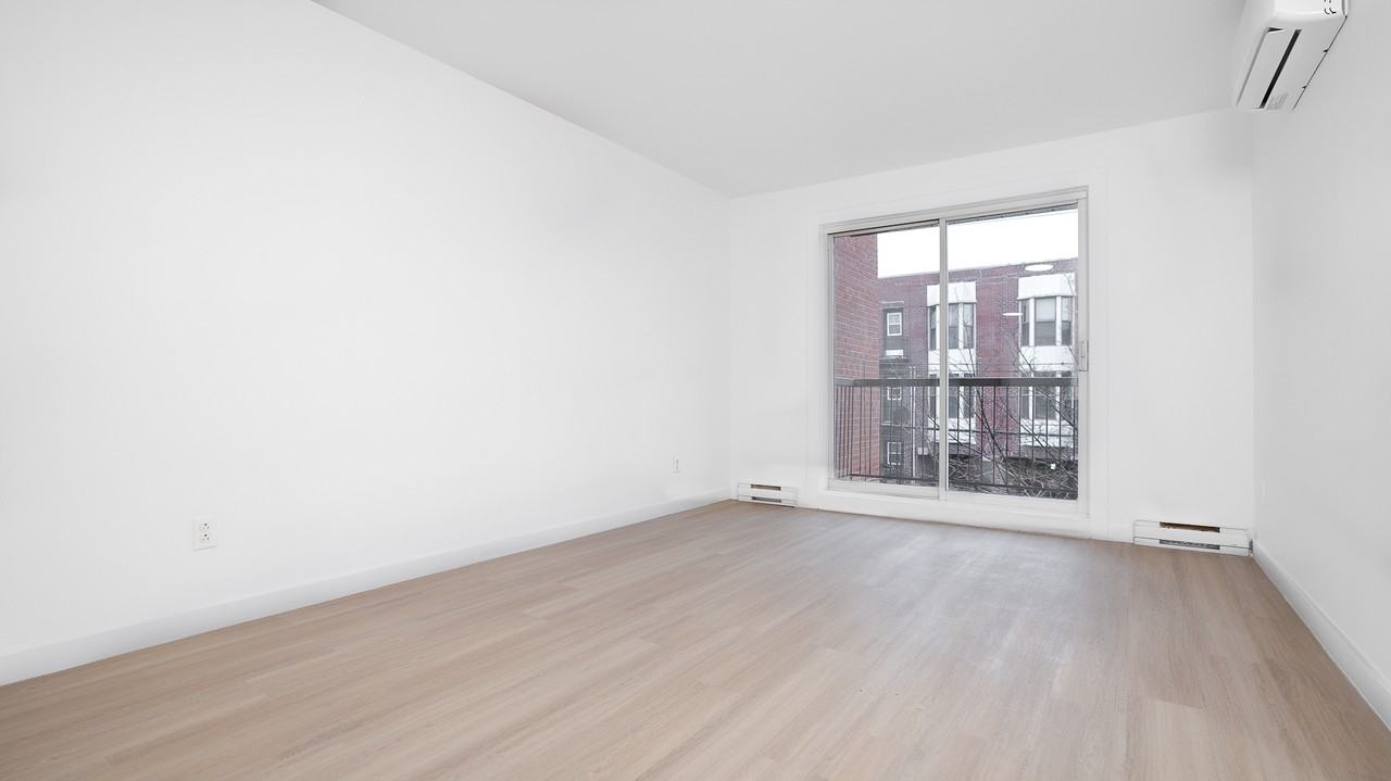 283 Saint-Augustin - Photo 5 of 22