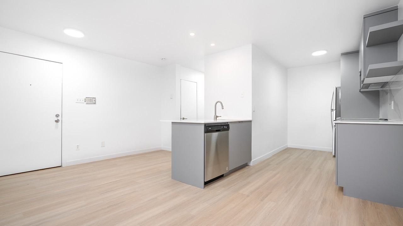 283 Saint-Augustin - Photo 6 of 22