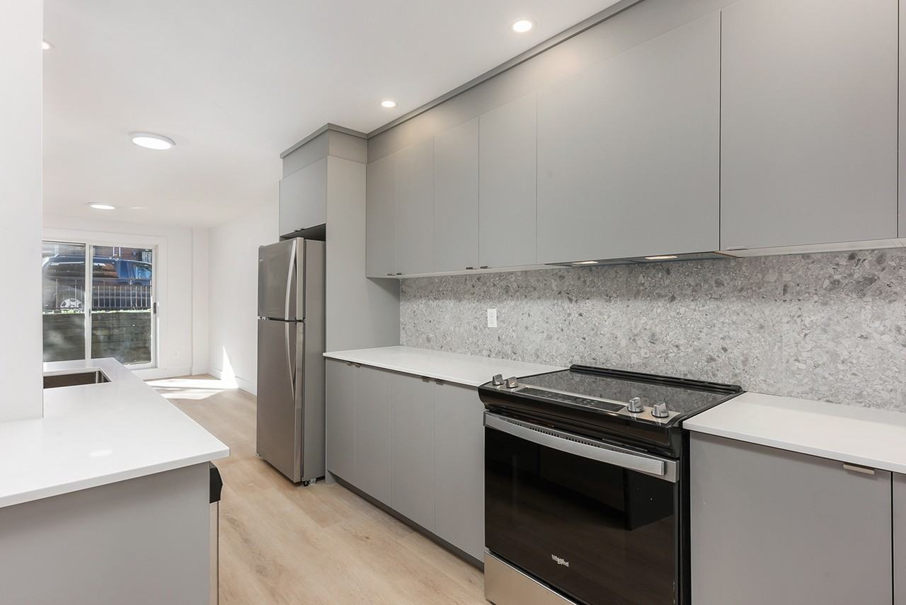 293 - 293A Saint Augustni - Photo 7 of 34