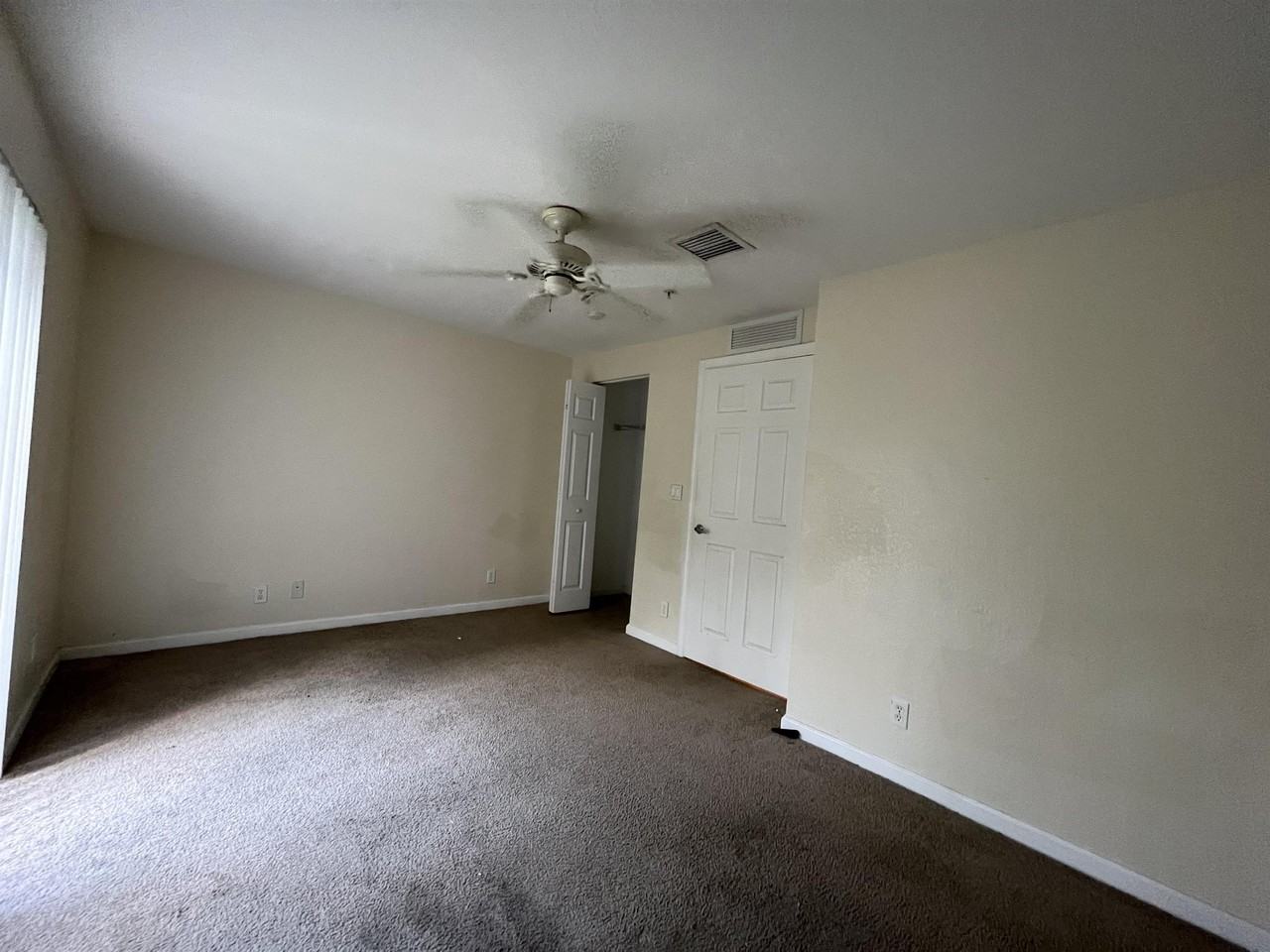 1751 Ne 6th St #543 - Photo 3 of 24
