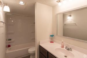 featured image of 2119 Sw 39th St