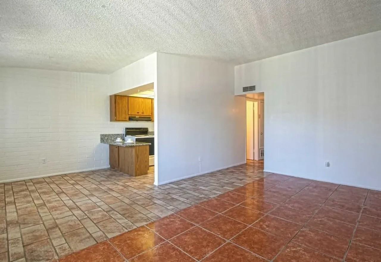 2525 W. Pearson St. - Photo 6 of 9