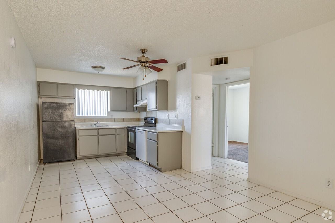 3734 West Camelback Road - Photo 3 of 15