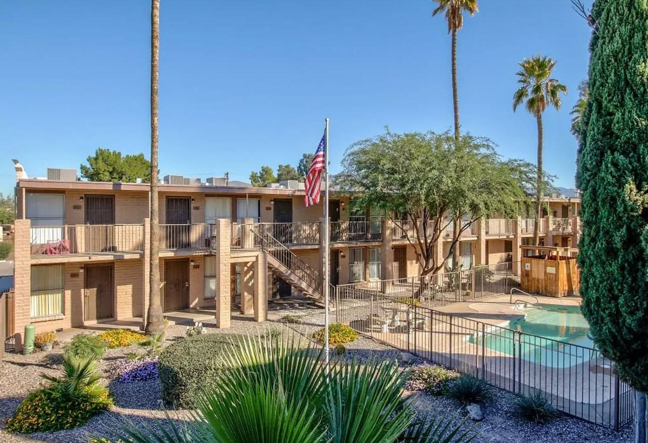 3066 N. Balboa Avenue - Photo 3 of 11