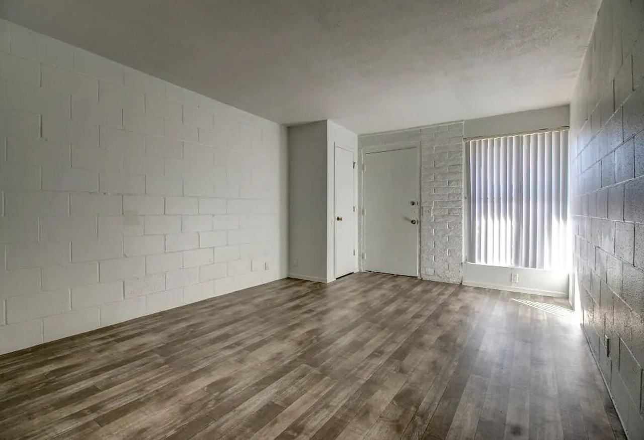 3066 N. Balboa Avenue - Photo 5 of 11