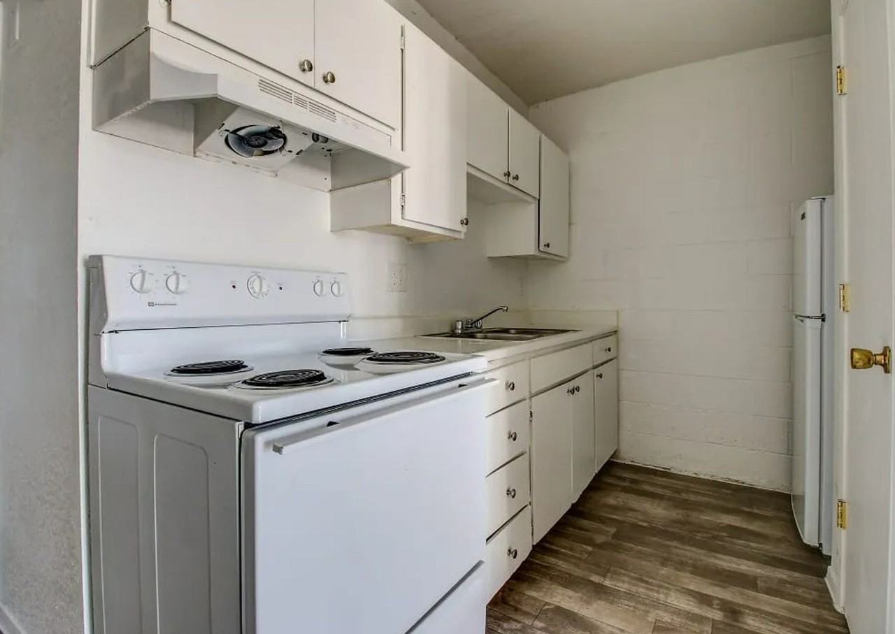 3066 N. Balboa Avenue - Photo 6 of 11